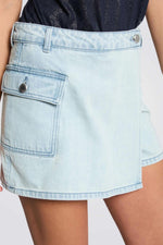 מכנסי חצאית גזרה נמוכה בצבע BLEACH 