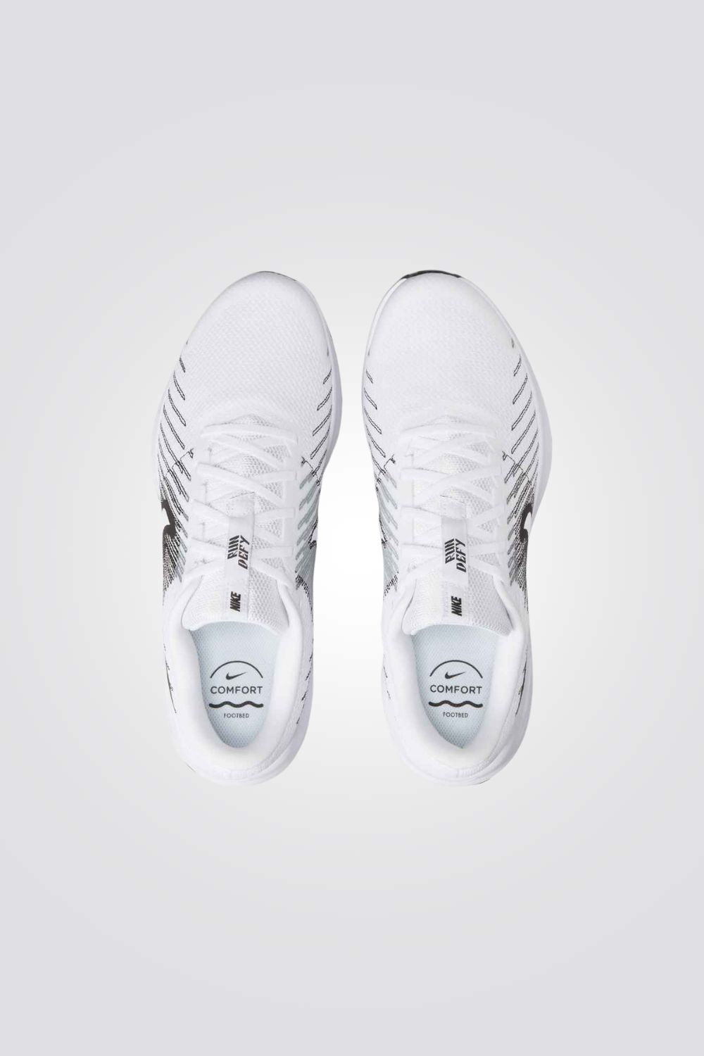 נעלי ספורט בצבע לבן לגברים | נייקי