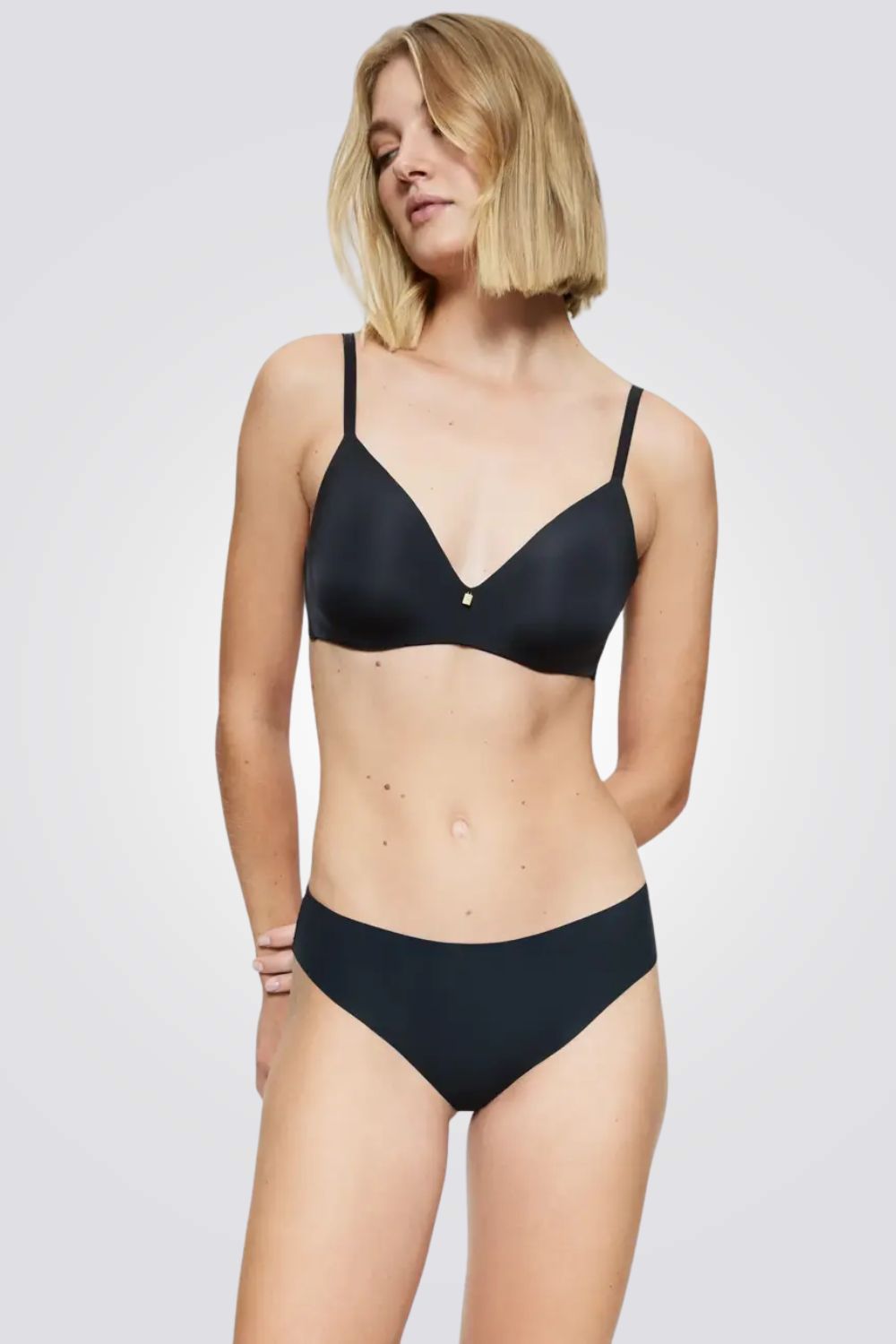 תחתון ברזילאי Pretty Micro Tai לנשים 