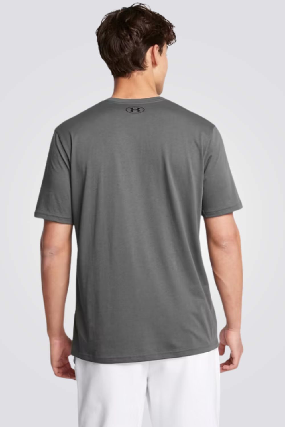 טישירט UA Left Chest Logo לגברים