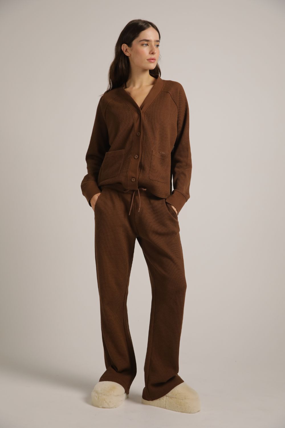 מכנסי טרנינג וואפל בגזרה רחבה | קנת קול