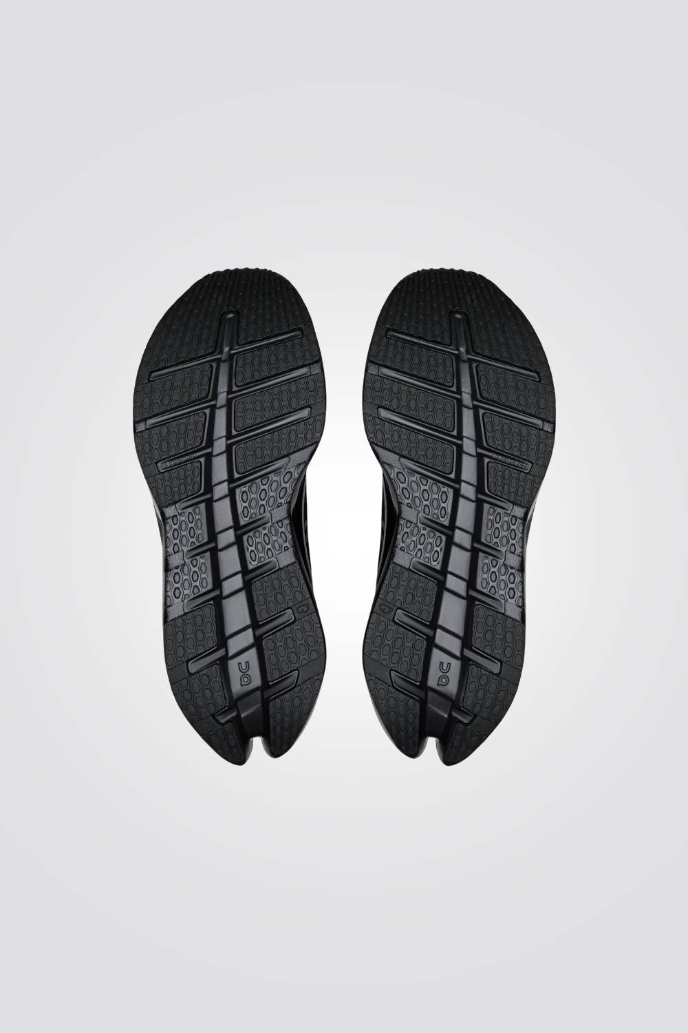 נעלי ספורט Cloudrunner 3 Wide לגברים | און 