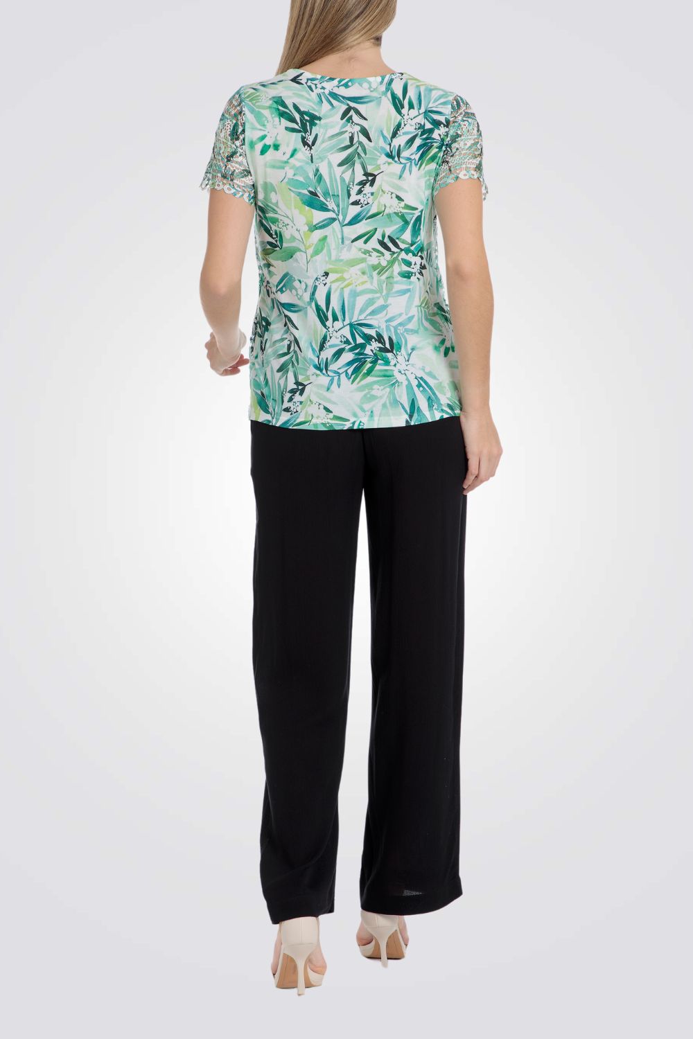 חולצת טריקו מודפסת