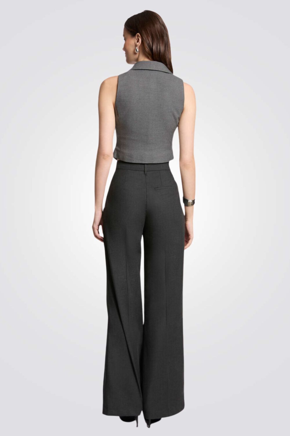 ווסט קצר אלגנטי בצבע אפור 