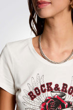 טישירט הדפס בחזית ROCK & ROLL