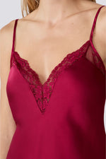 גופיית פיג’מה מסאטן עם עיטור תחרה REVELATION לנשים | איתם