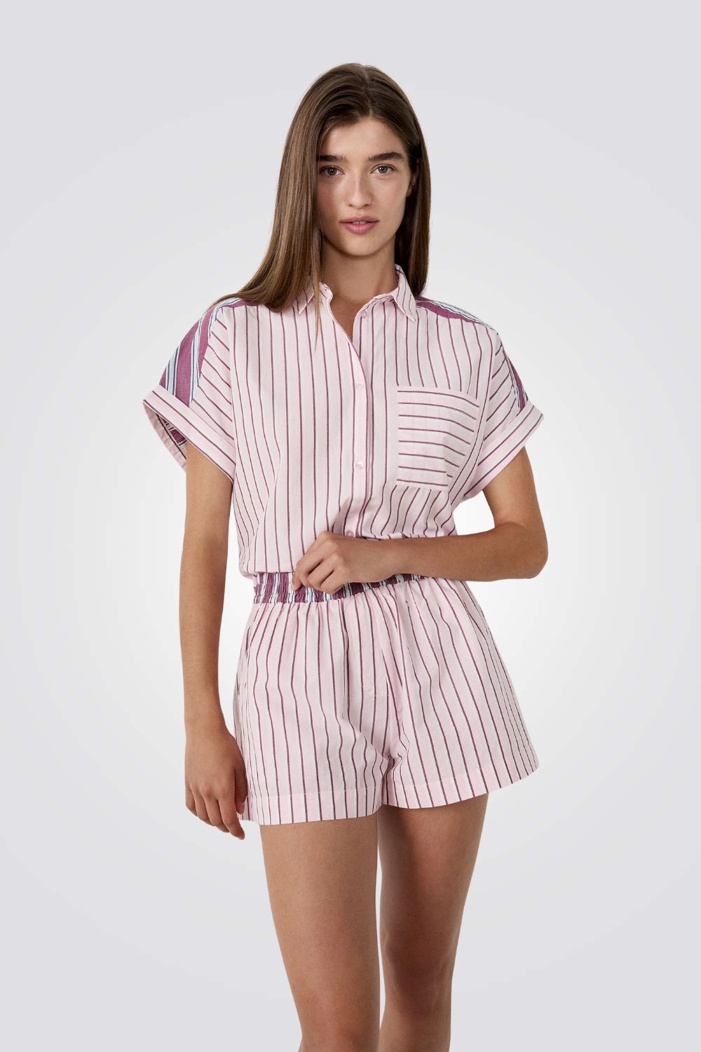 מכנסיים קצרים בהדפס פסים | איתם