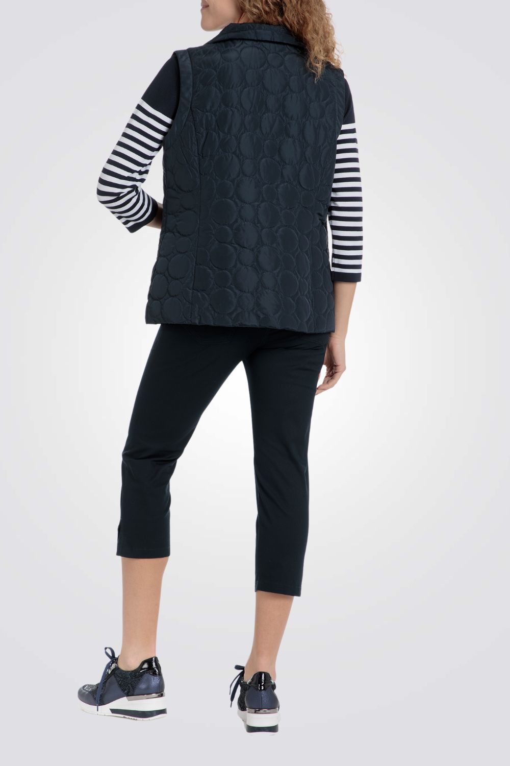 מעיל ווסט מרופד בצבע נייבי