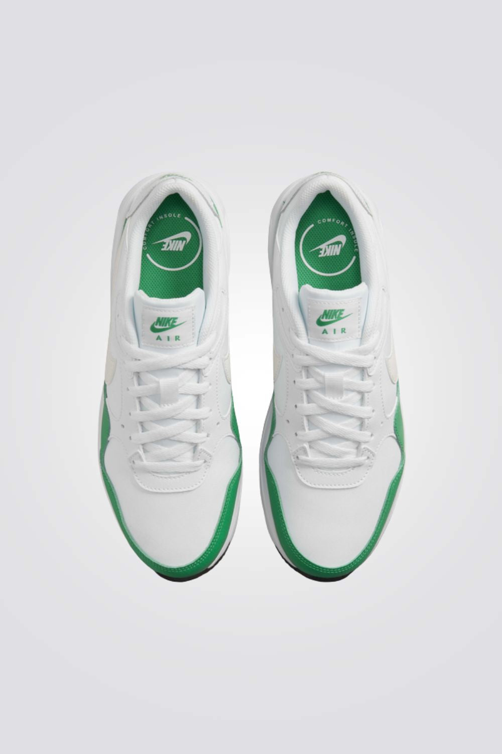 נעלי ספורט בצבעים לבן וירוק לגברים | נייקי