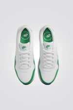נעלי ספורט בצבעים לבן וירוק לגברים | נייקי