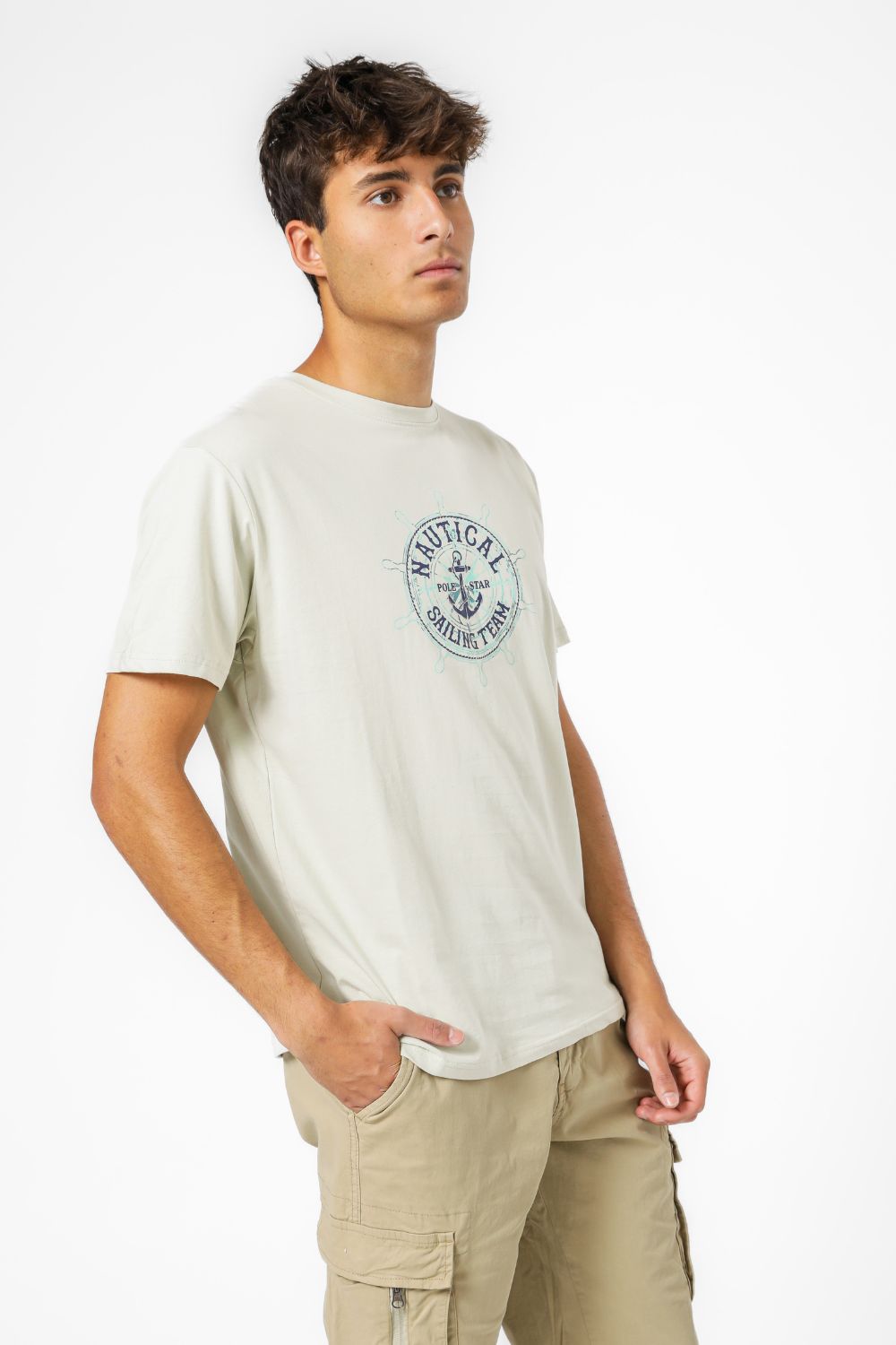 טישירט קצרה לגברים