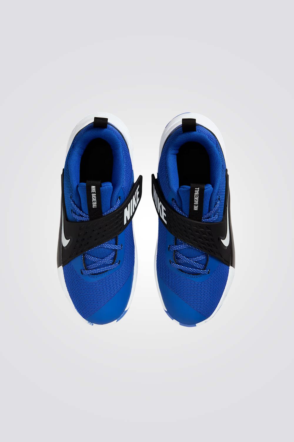 נעלי ספורט Nike Team Hustle D 12 לנוער