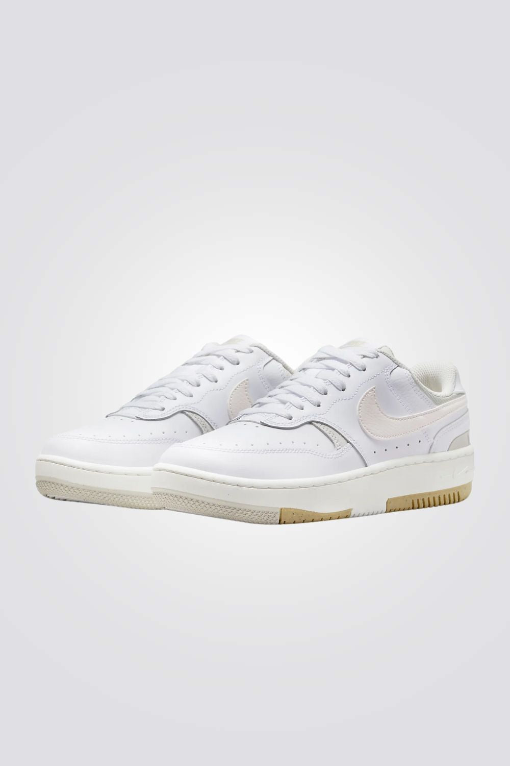 סניקרס Nike Gamma Force לנשים