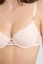 חזיית ריפוד קל ENVOLEE N*4 לנשים | איתם