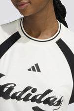 טישירט House of Tiro מעוצבת לנשים | אדידס