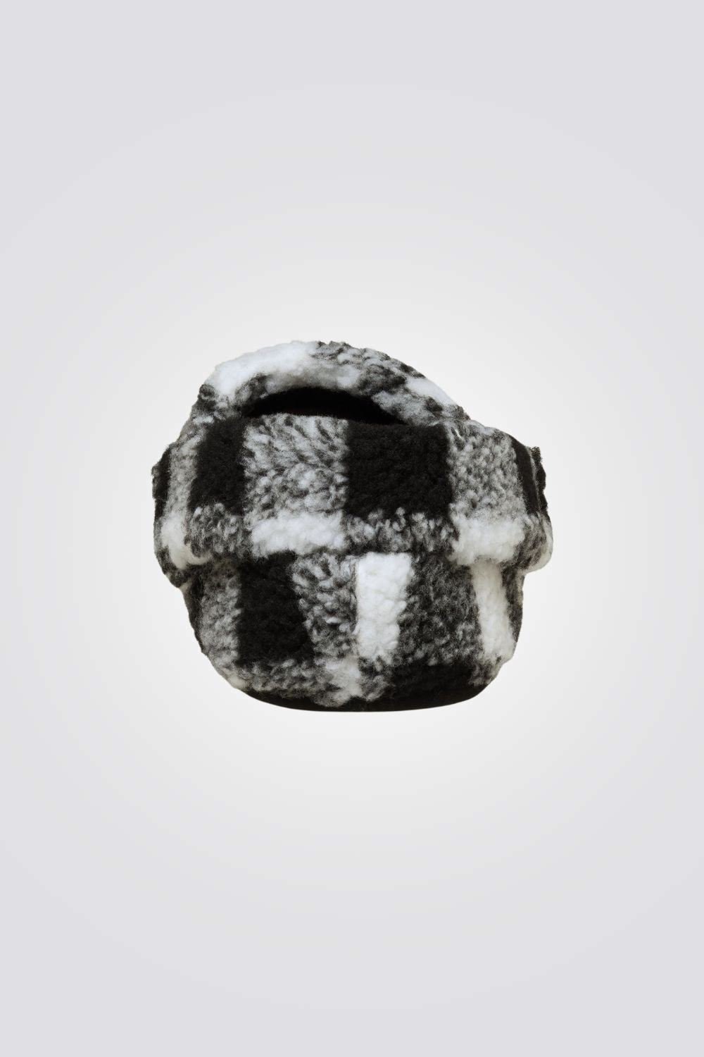 נעלי בית חמות בהדפס משובץ Classic Buffalo Check Cozzzy Slipper | קרוקס
