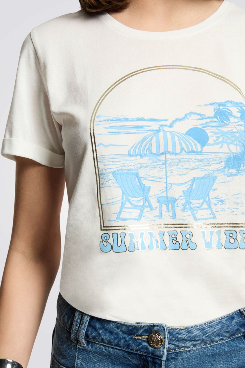 טישירט בצבע לבן הדפס SUMMER VIBES