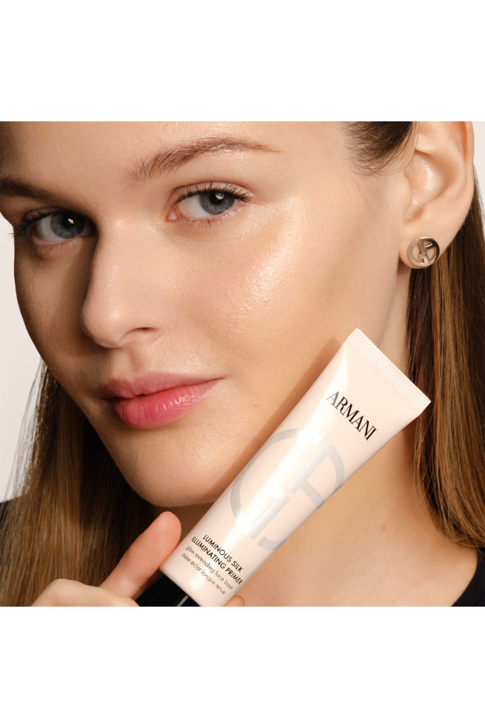 פריימר 32 מ"ל לראה עור קורן LUMINOUS SILK GLOW | ארמני 