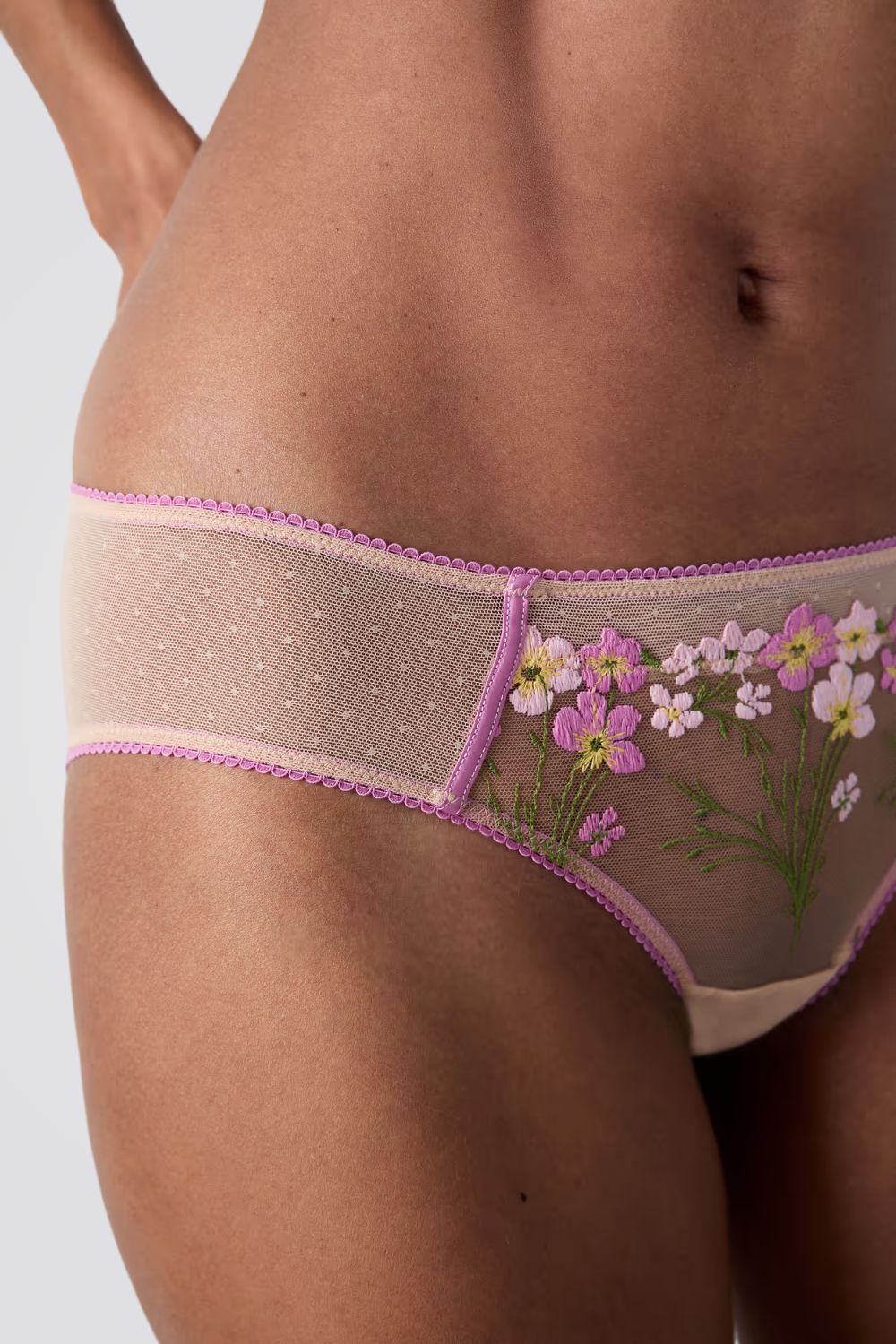 תחתוני היפסטר טול רקום DOUCEUR לנשים