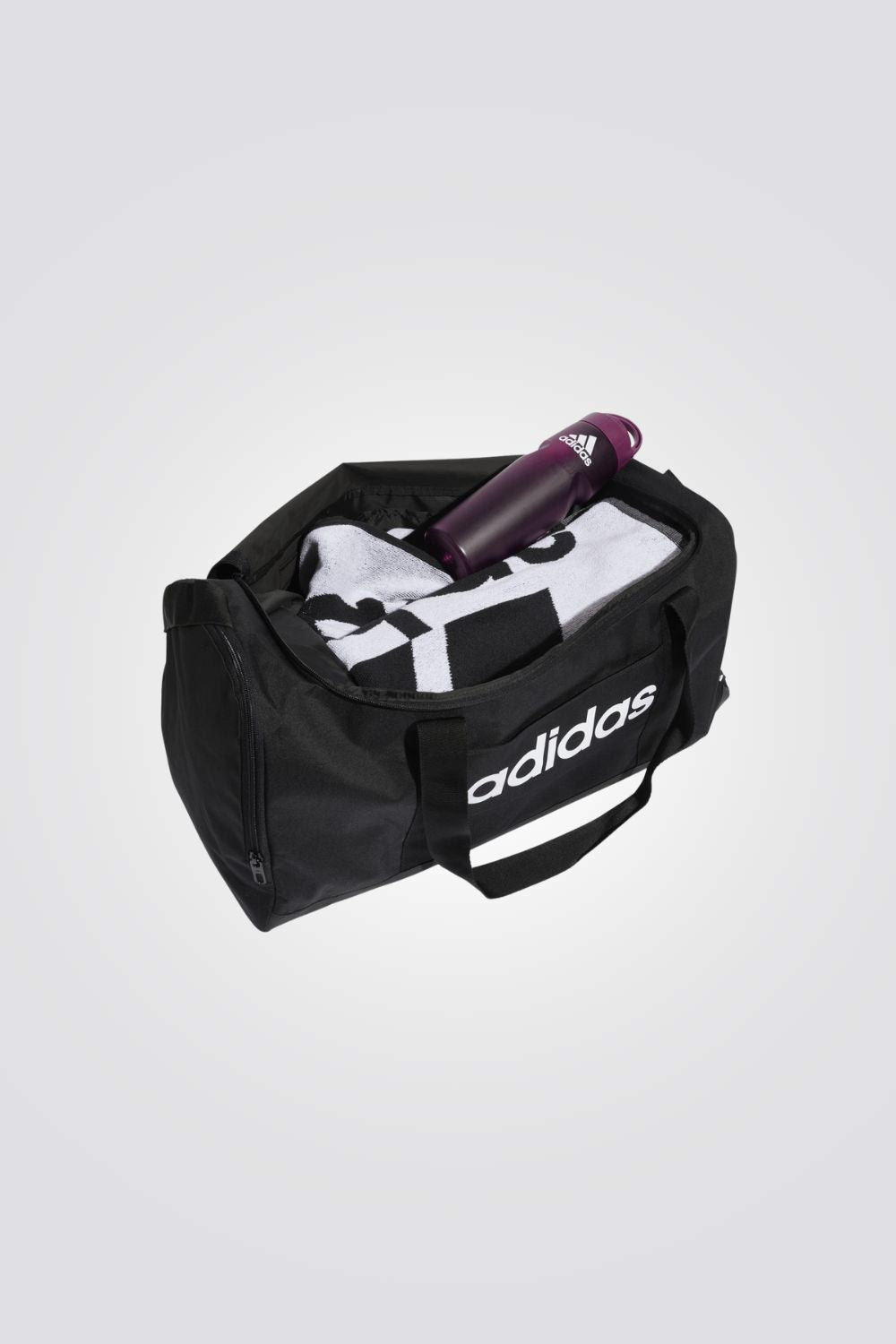 תיק אימון ממותג בצבע שחור | אדידס 