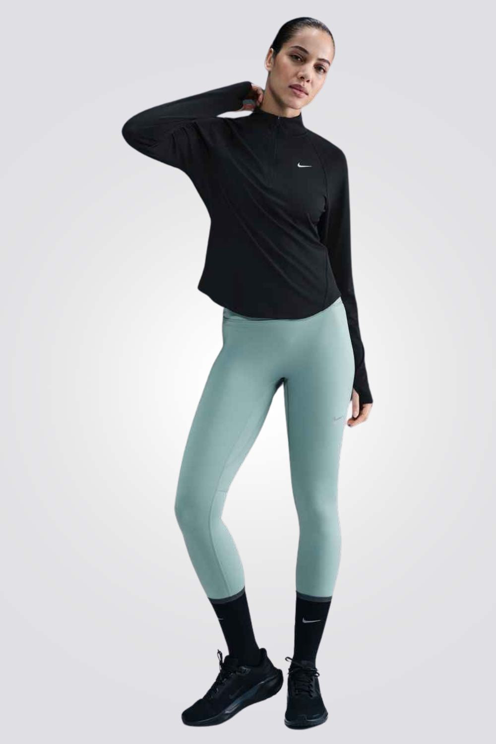 טייץ ספורט באורך 7/8 עם כיס אחורי לנשים | נייקי