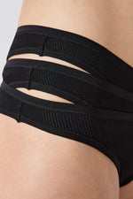 מארז תחתוני טנגה JOHN לנשים