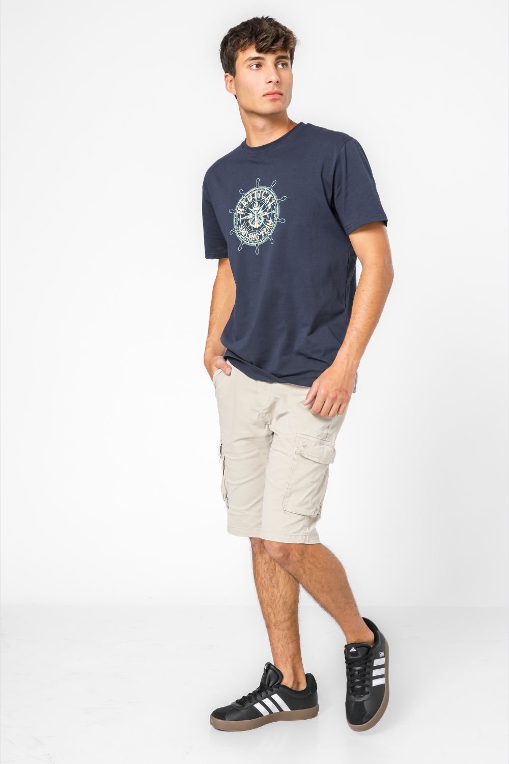 טישירט קצרה לגברים