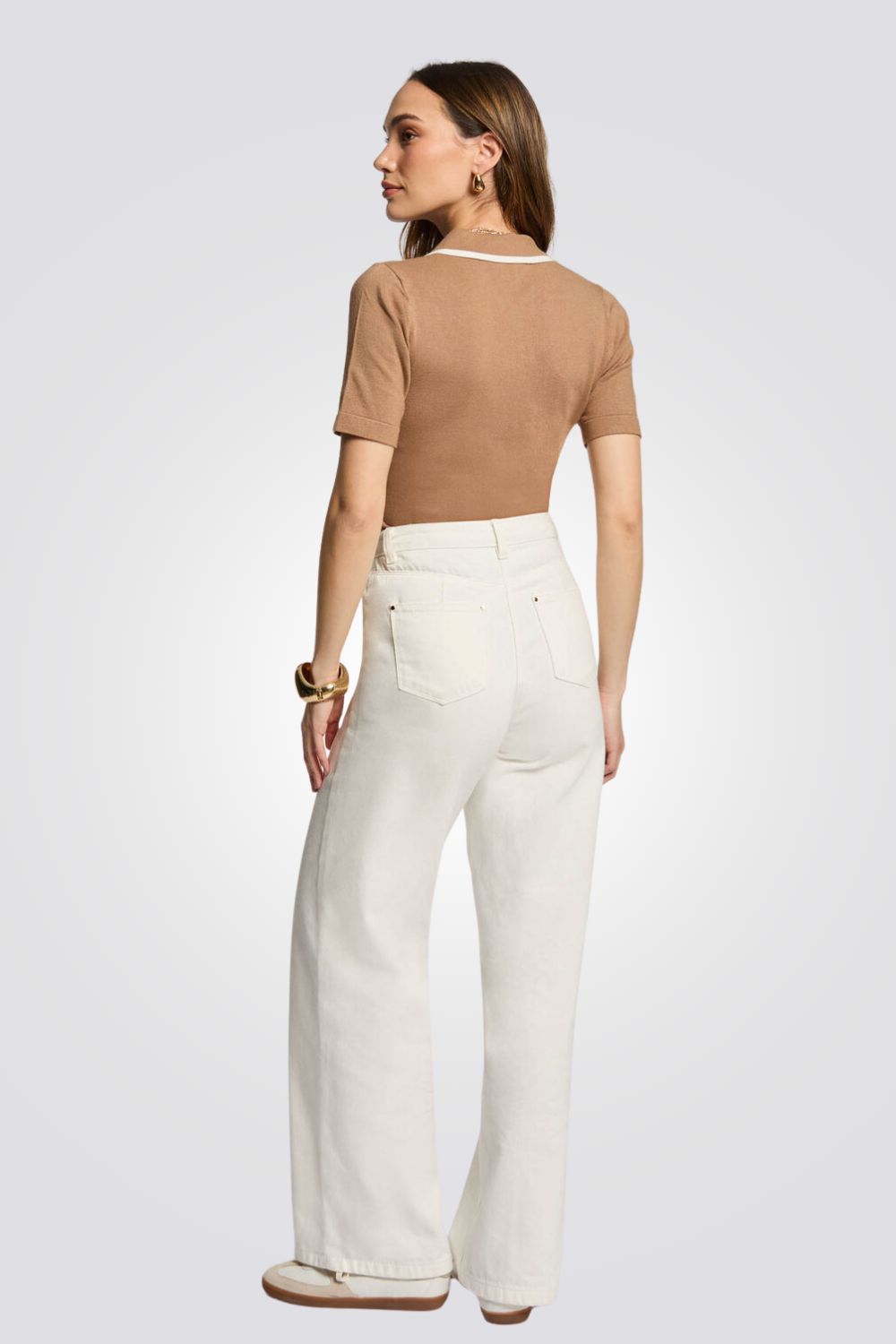 חולצת סריג קצרה לנשים עם צווארון פולו | מורגן 