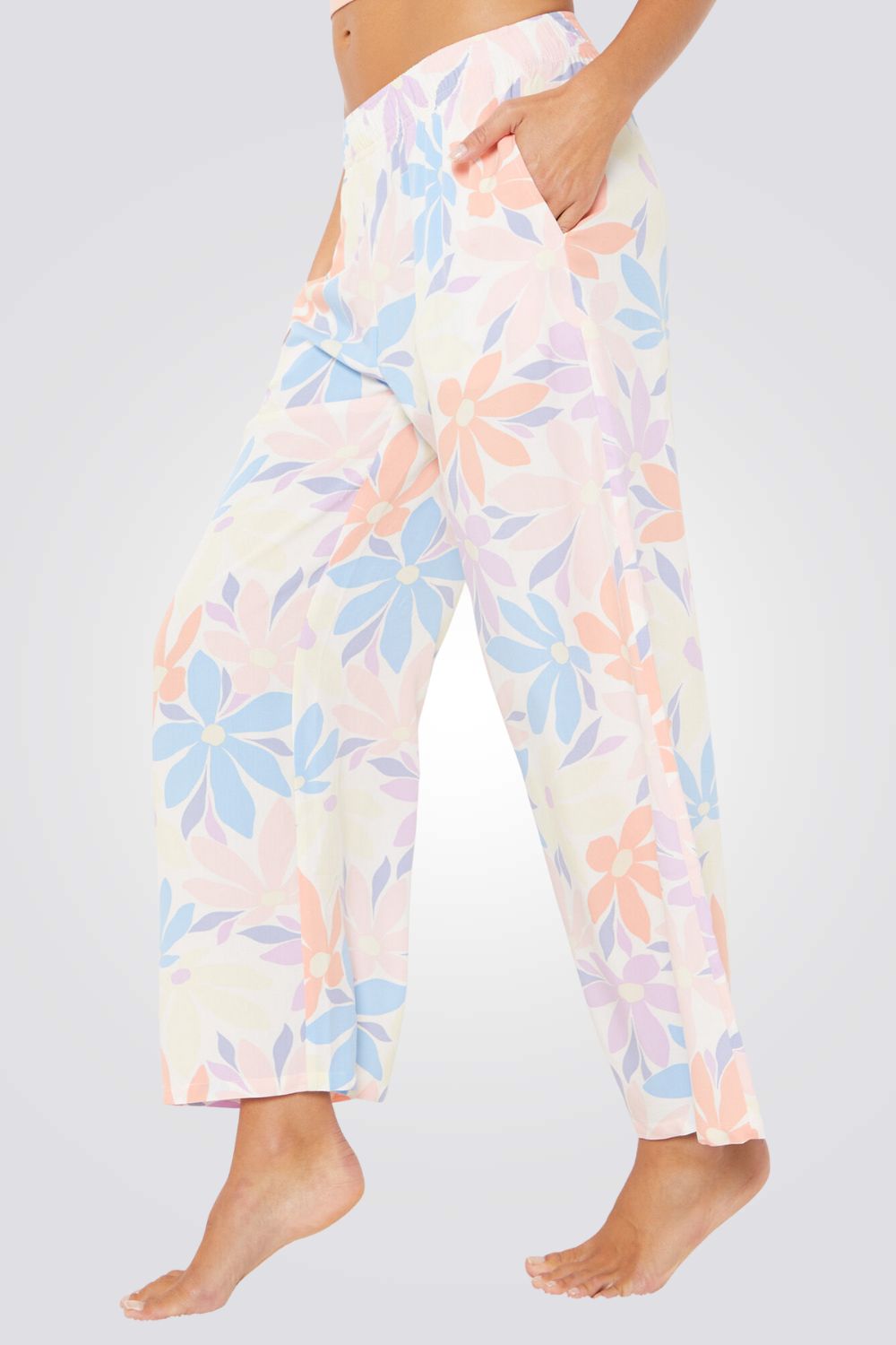 מכנסי 7/8 בהדפס פרחוני | איתם