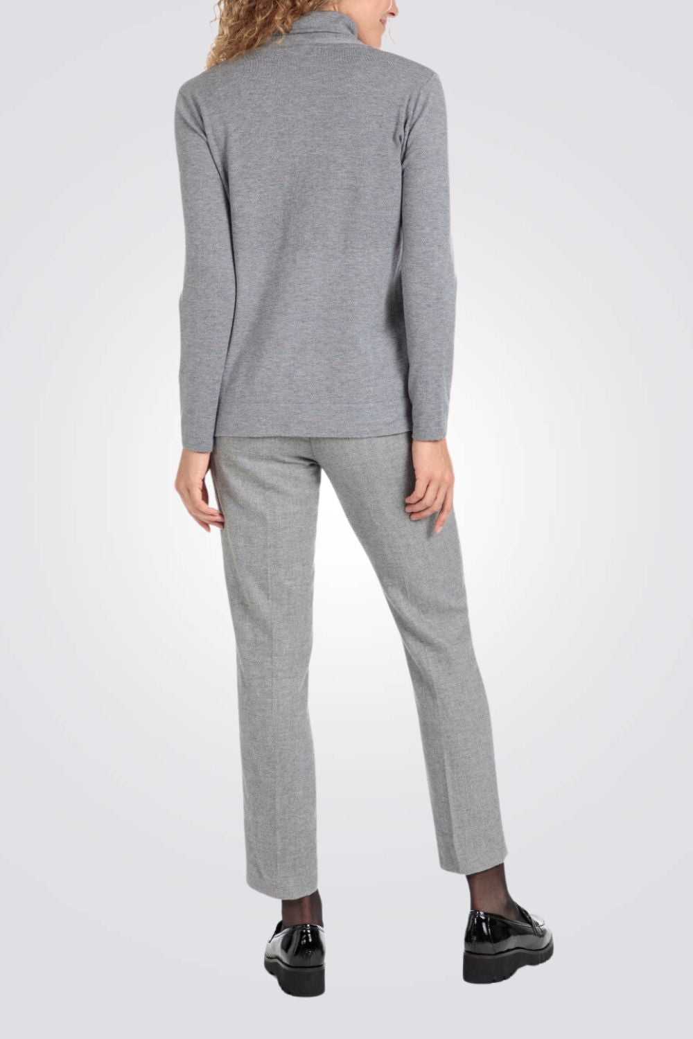 סריג צווארון גולף בצבע אפור מלאנז'