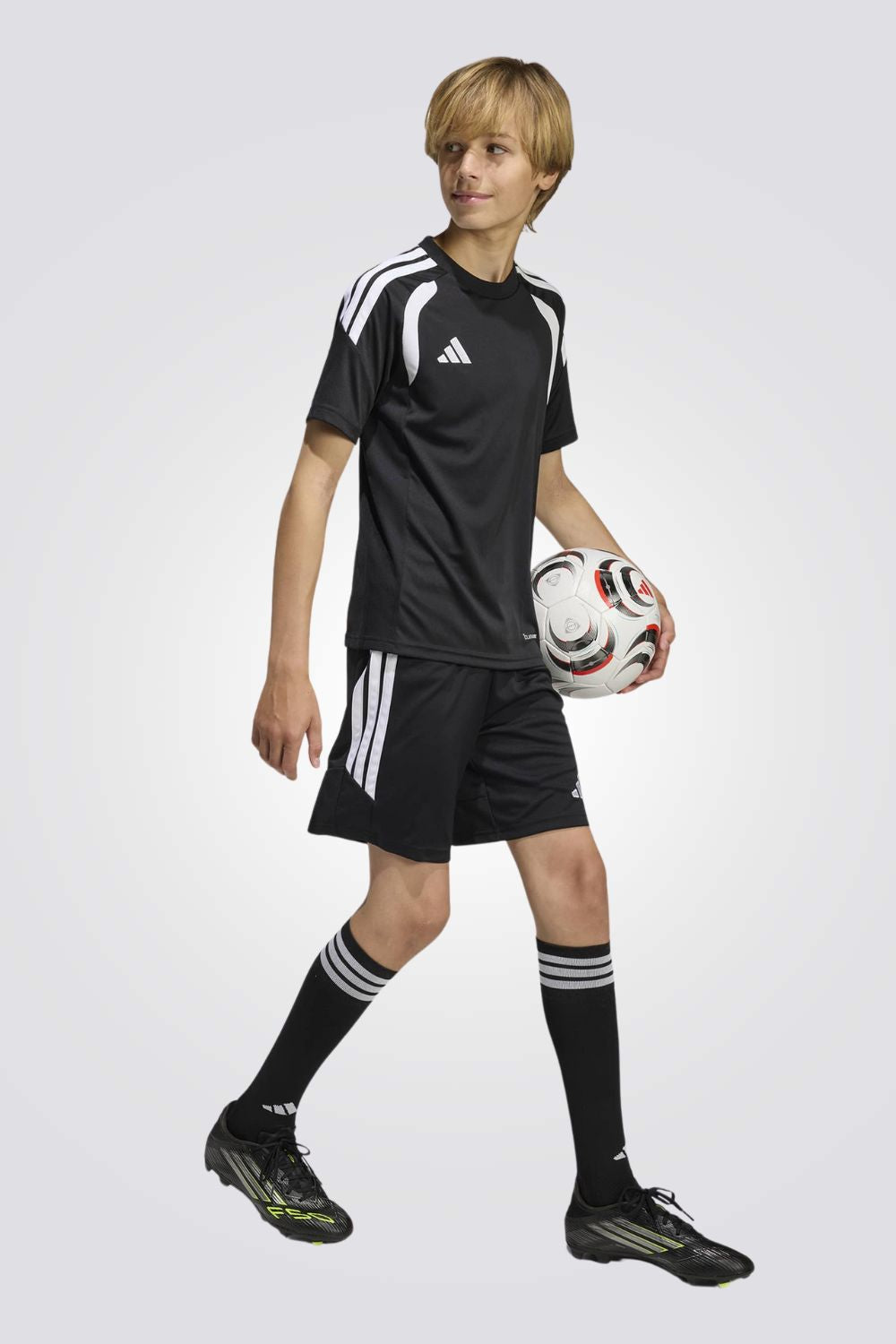 מכנסי ספורט ממותגים לילדים ונוער | אדידס