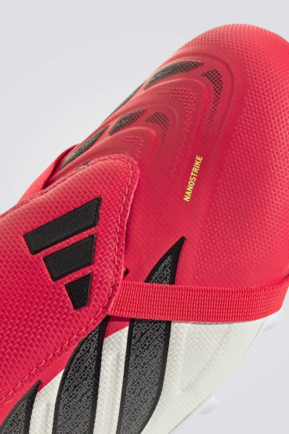 נעלי כדורגל Predator League עם לשון מתקפלת לילדים | אדידס