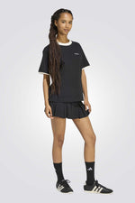 טישירט עם גרפיקה רקומה לנשים | אדידס 