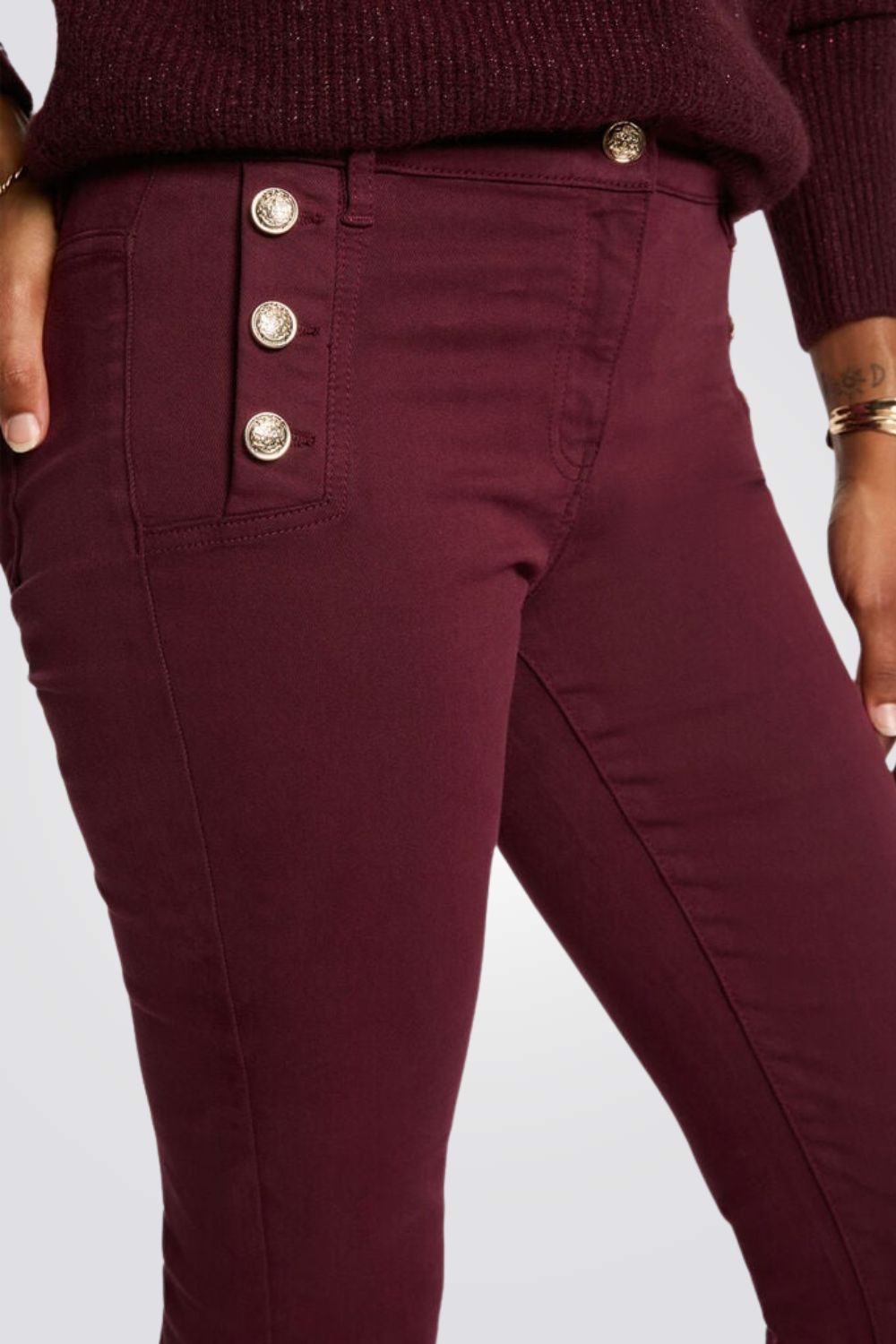 מכנסי בוטקאט לנשים בצבע סגול | מורגן 