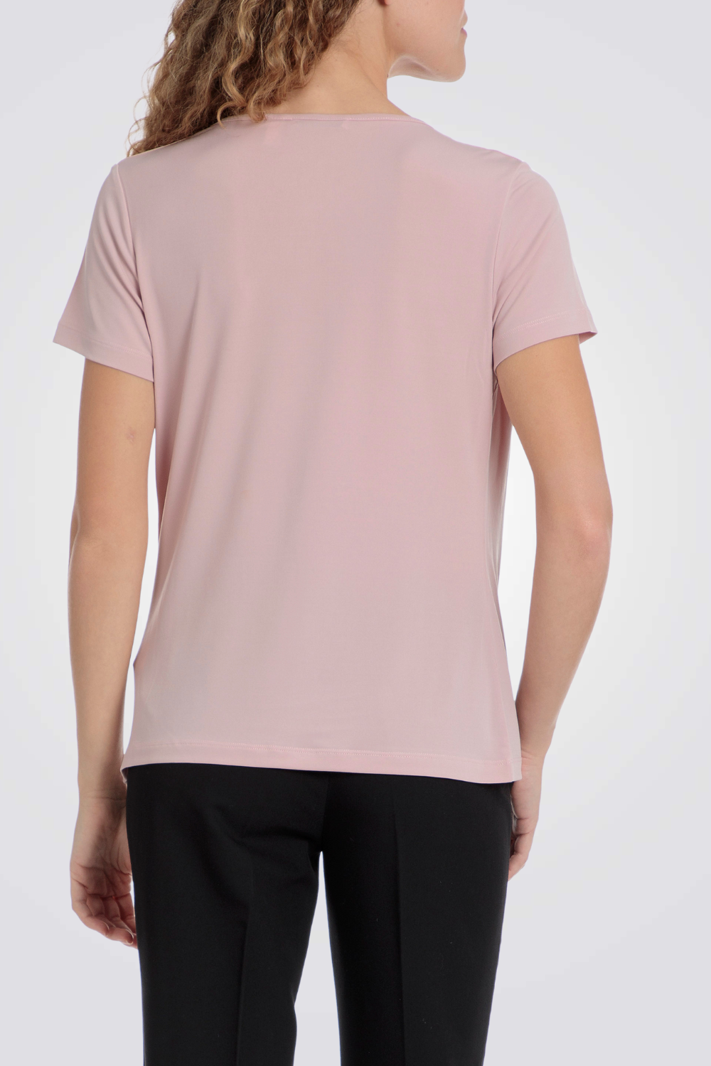 חולצת טי קצרה מעטפת בצבע ורוד 