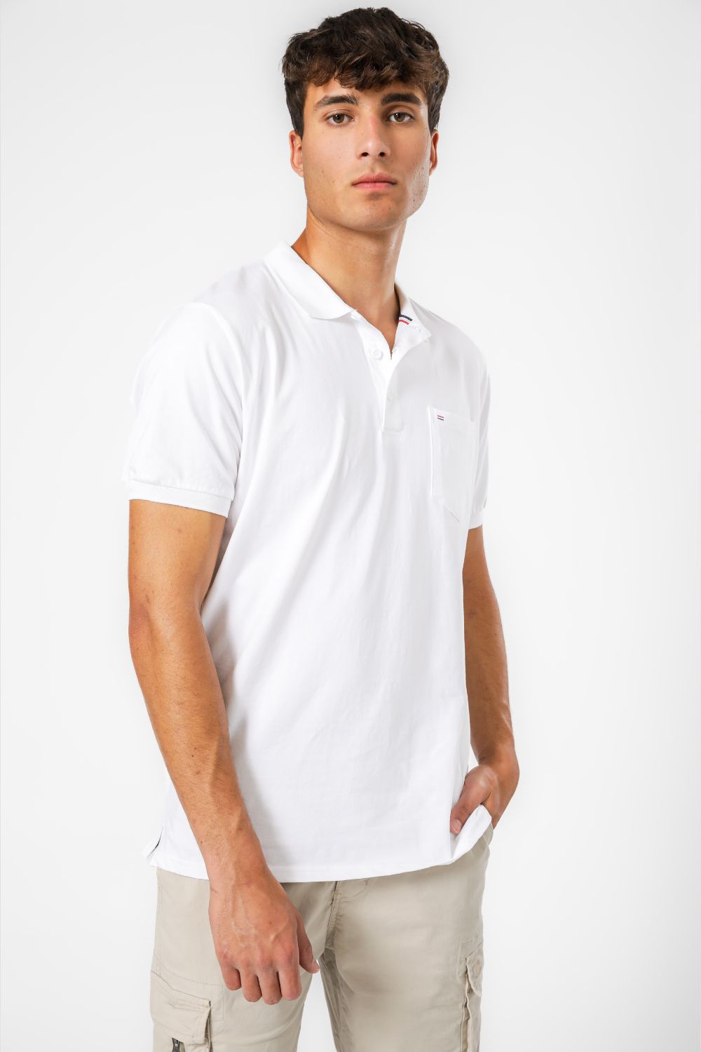 חולצת פולו קצרה לגברים