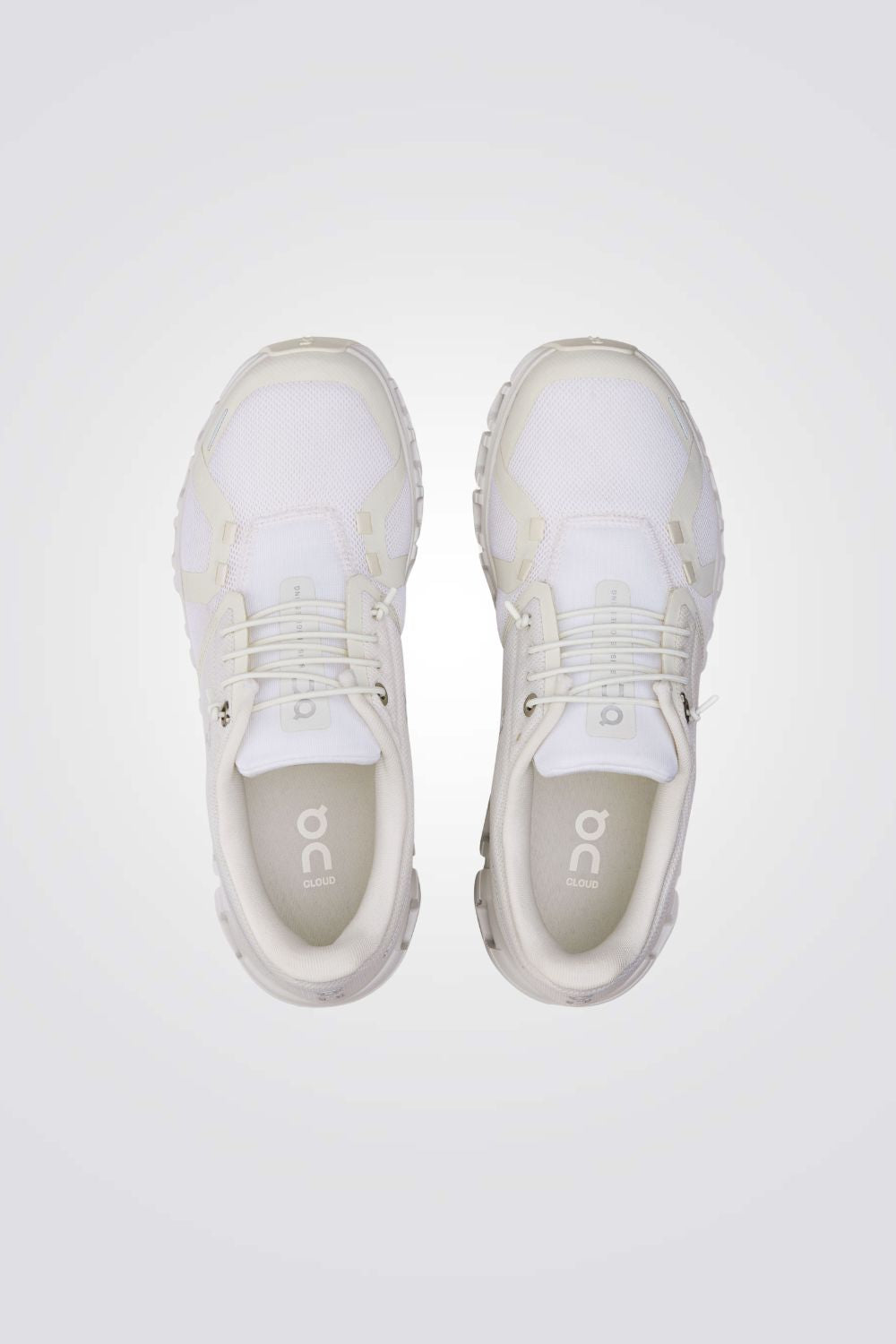 נעלי ספורט Cloud 6 בצבע לבן