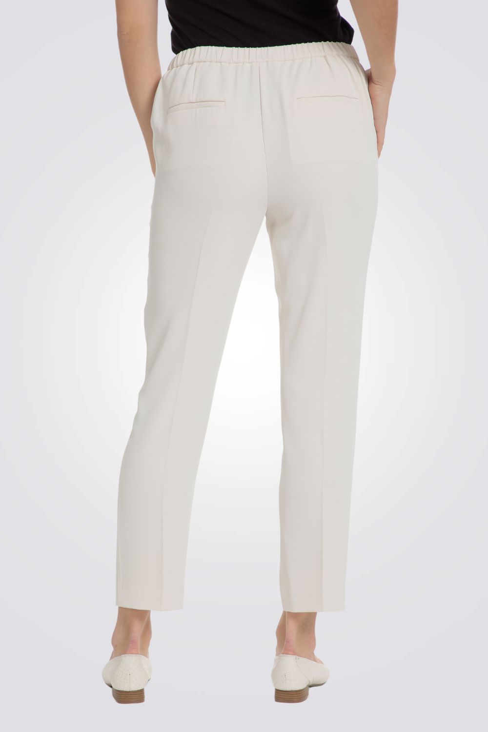 מכנסיים ארוכים בצבע שמנת