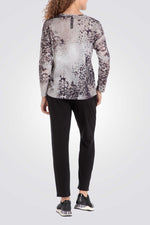 טישירט שרוולים ארוכים עם הדפס מנומר