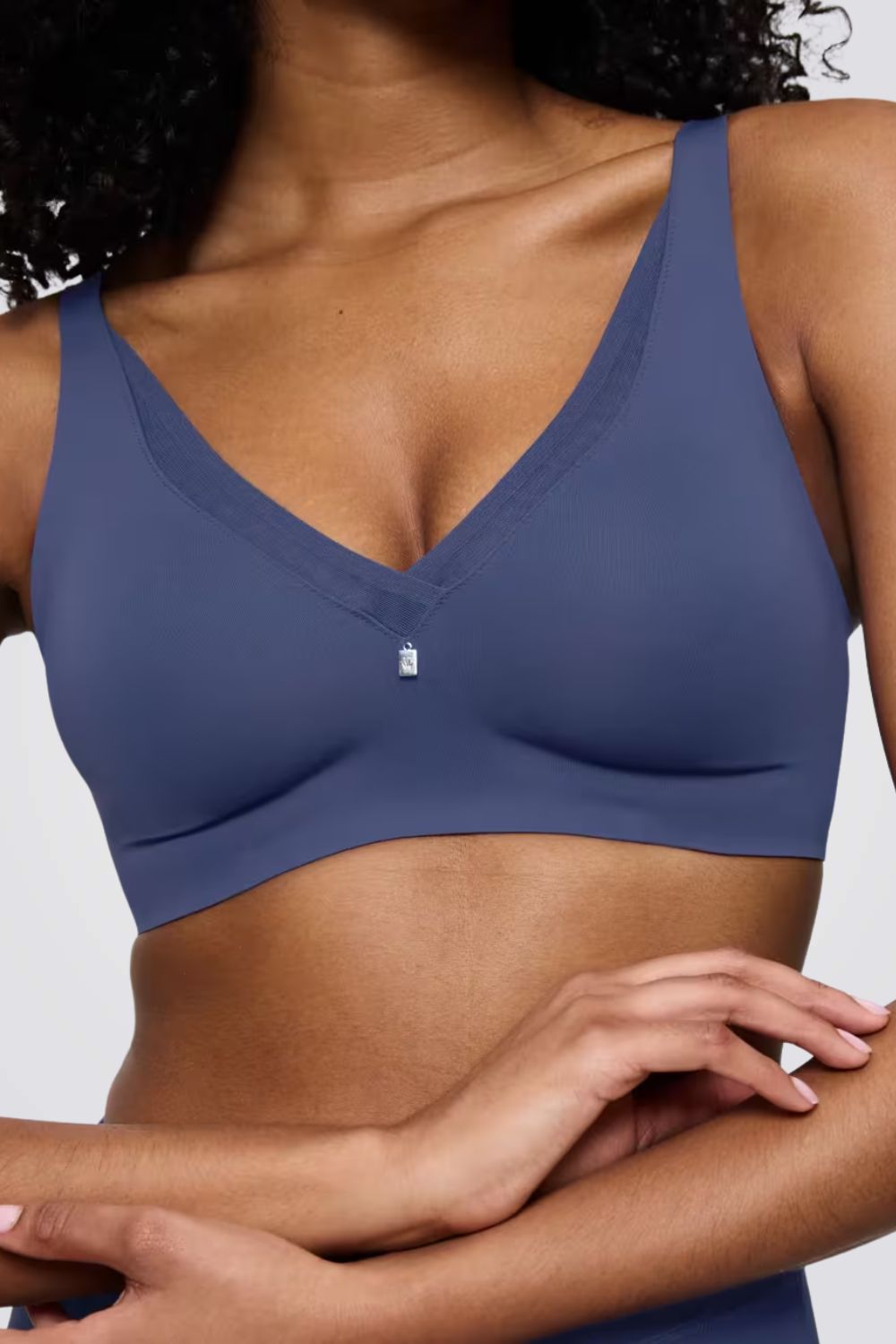 חזיית מינימייזר ללא ריפוד וללא קשת | טריומף