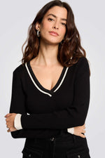 סוודר לנשים צווארון V | מורגן