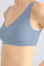 ברלט עם מחשוף וי | סלוגי