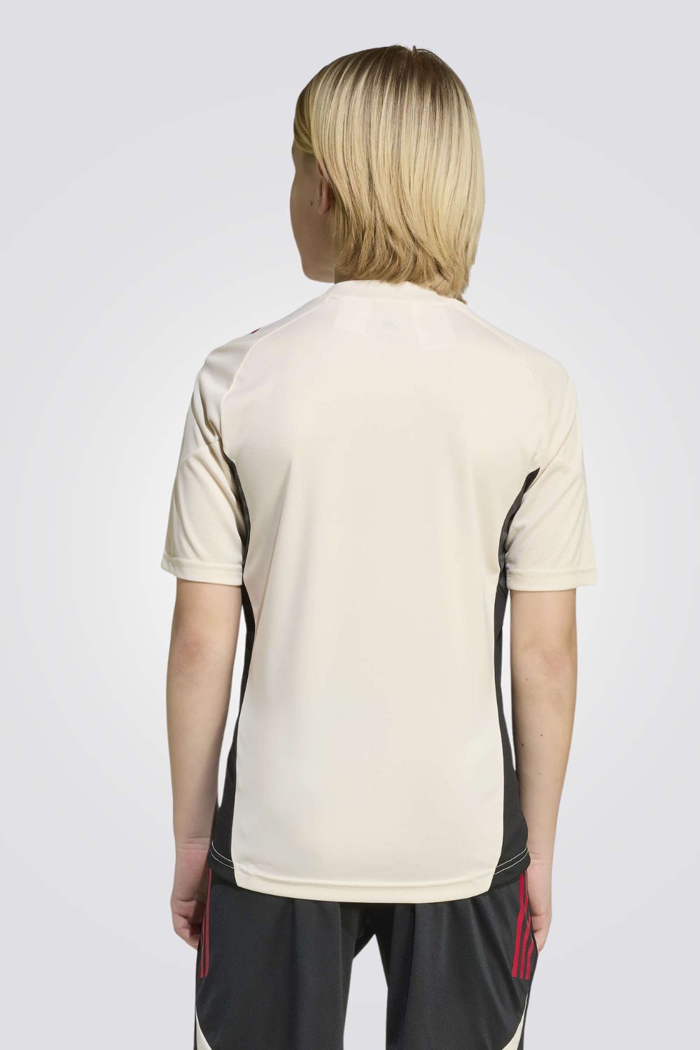 חולצת ספורט Liverpool FC squad לילדים ונוער