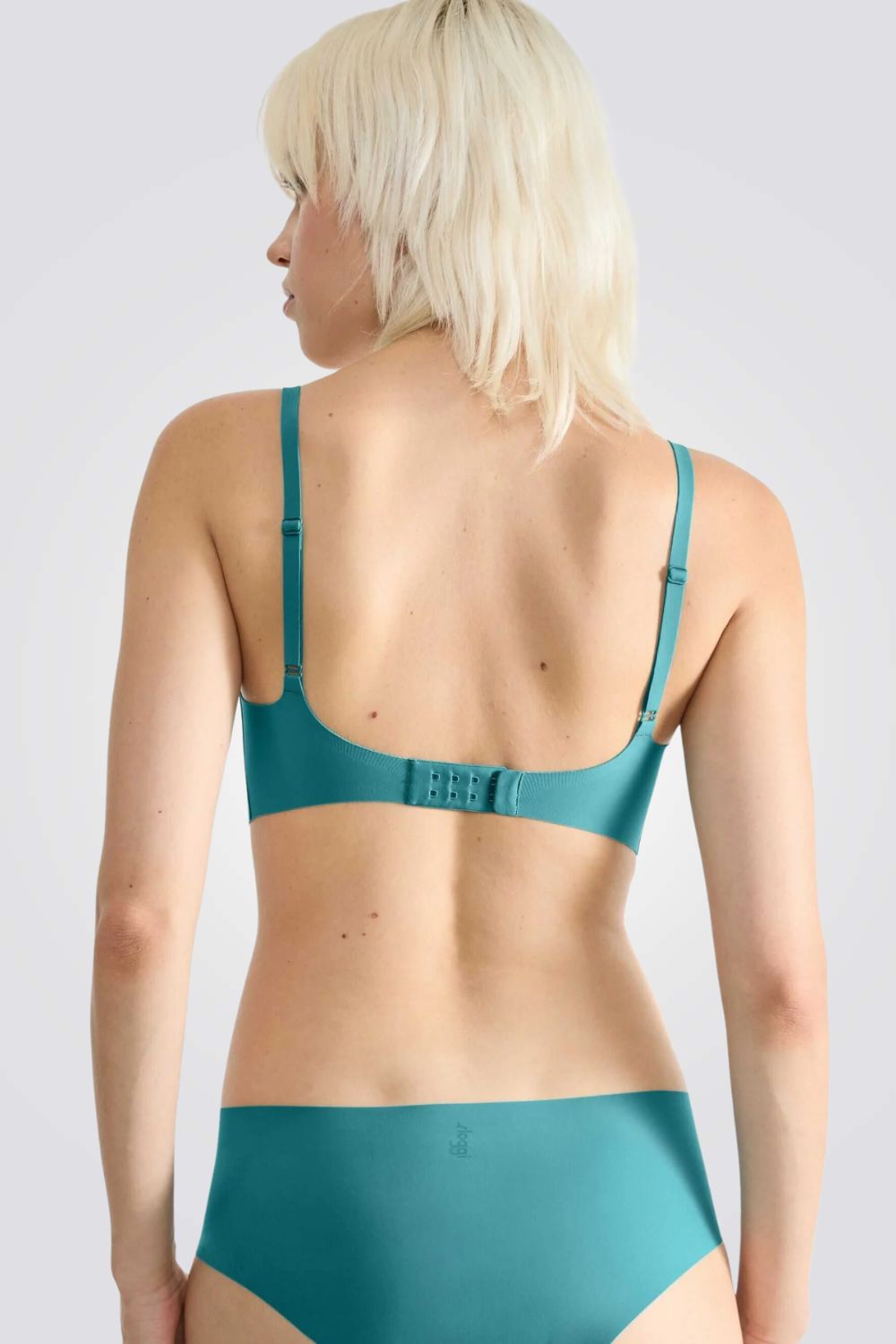 חזייה מרופדת לנשים