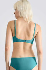 חזייה מרופדת לנשים