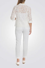 בלייזר תחרה שרוולי 3/4 בצבע לבן