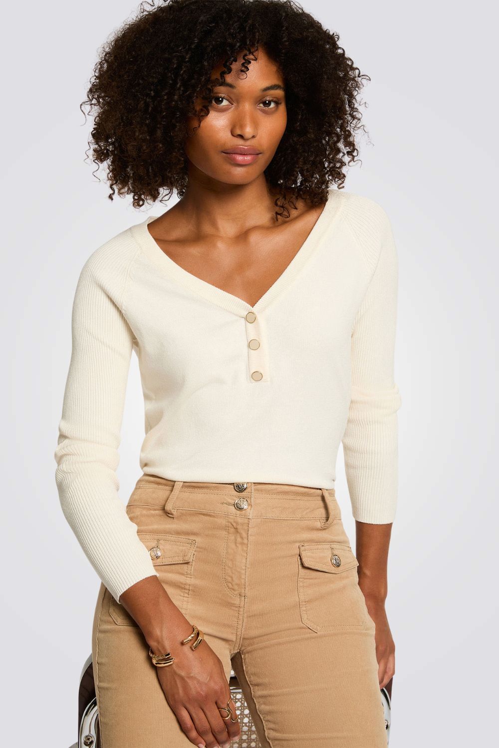 חולצת סריג עם לנשים עם צווארון V | מורגן