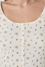 חולצת פיג'מה פרחונית BETHANY לנשים | איתם