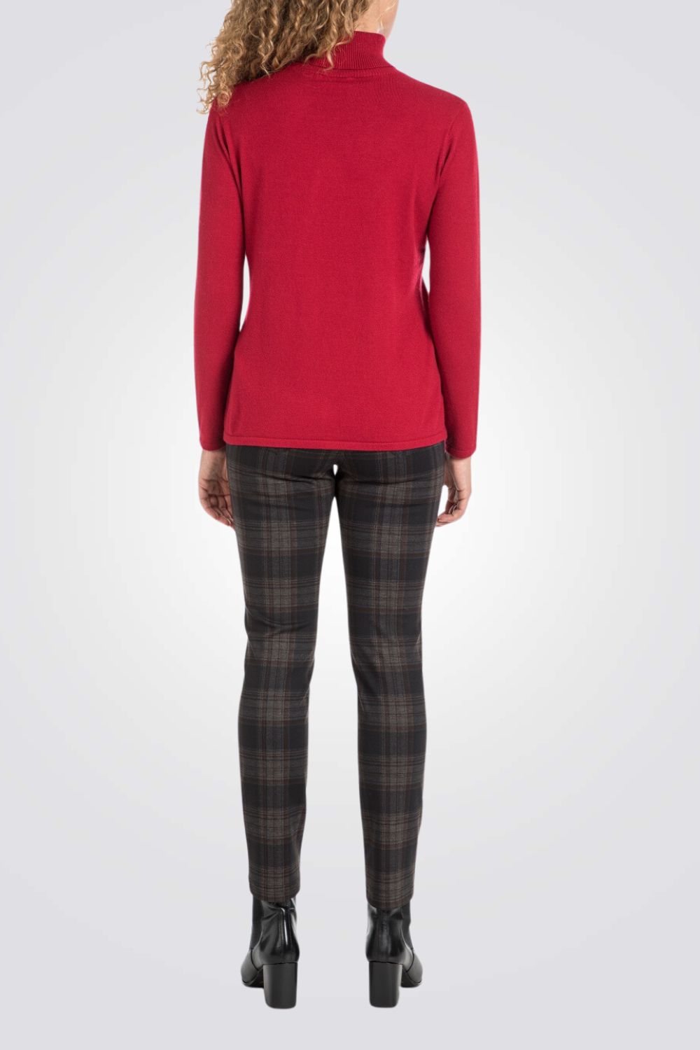 חולצת בייסיק ג'רסי צווארון גולף בצבע אדום