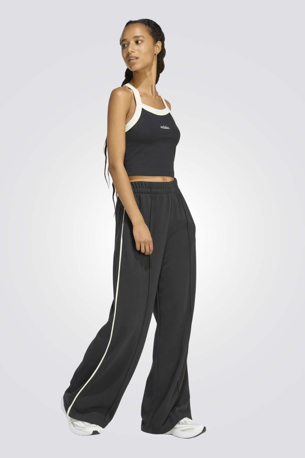 גופיית Colorpop עם גרפיקה רקומה | אדידס